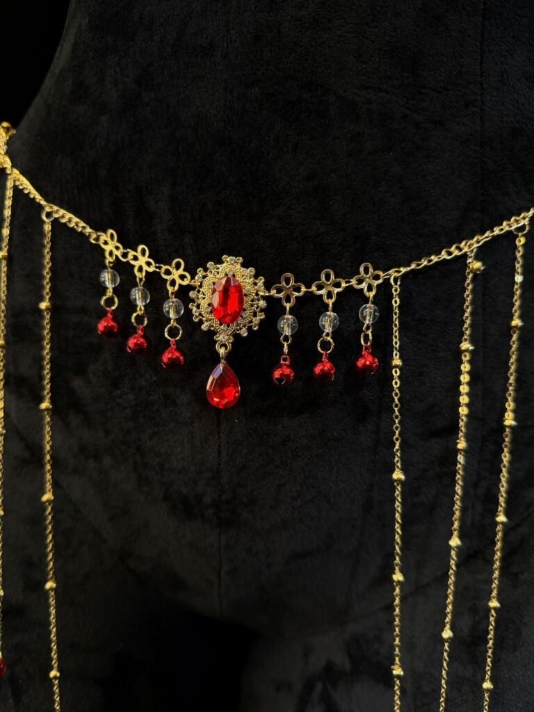 Gold Body Chain — Noir Rouge. Luxury crystal body chain jewellery for couples. UK intimate accessories.