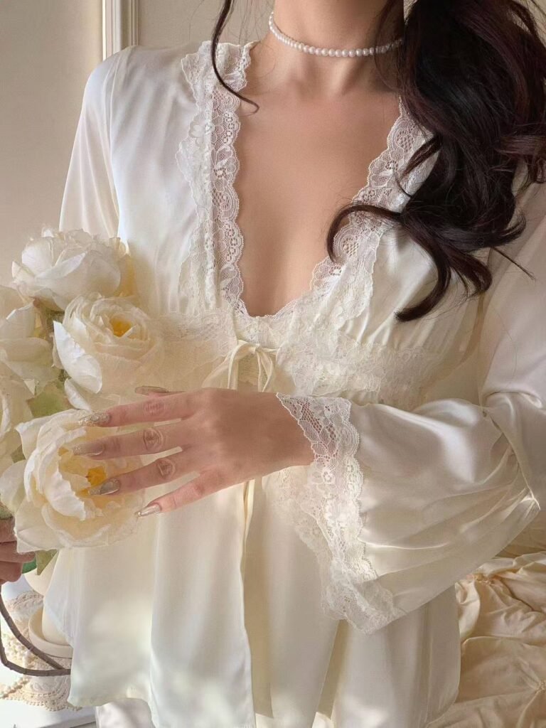 Heartbeat 4-Piece Set — Full Dark Romantic Sleepwear Collection