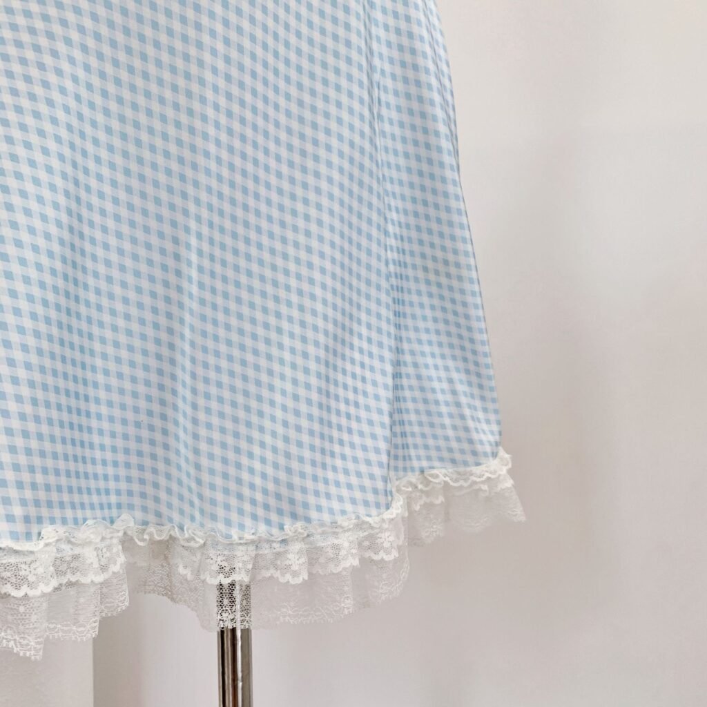lace-detail-2