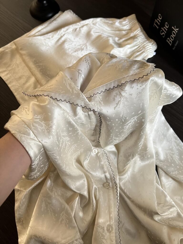 Silver Sequence Lounge Set