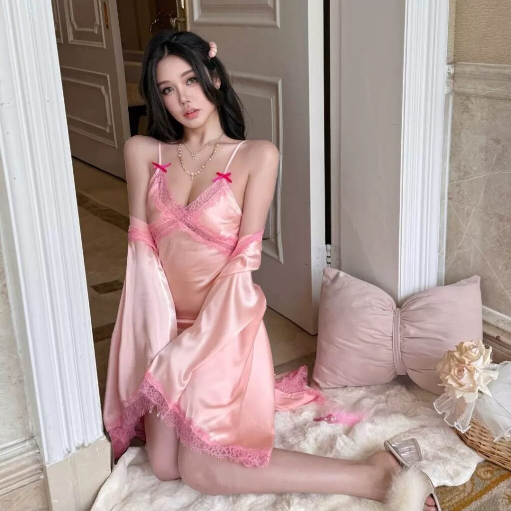 Temptress Set — Two Piece Dark Romantic Lingerie Set